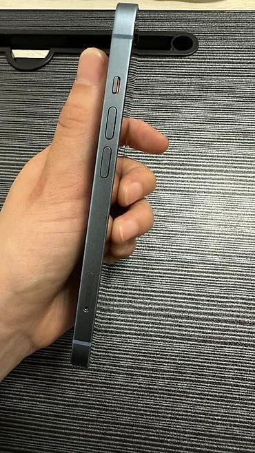 redmi 9 т: IPhone 14, Колдонулган, 256 ГБ, Көгүлтүр, Куту, 77 % — 5