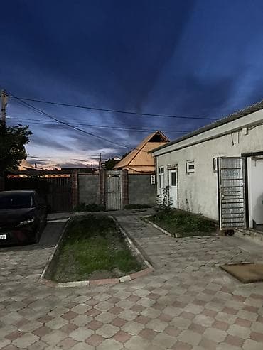 сдается частный дом: Продается жилой дом с участком. — 510кв метров - Отдельностоящий — 4