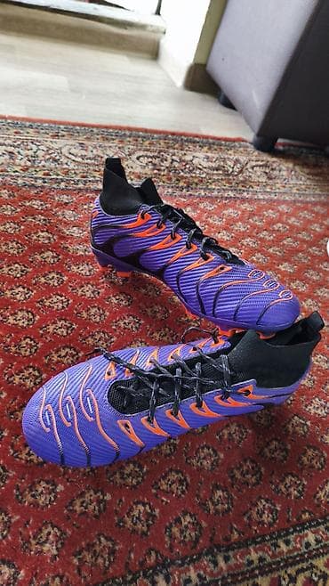 nike react: Футбольные бутсы для игры на натуральном газоне (42 размер) - Цвет — 1