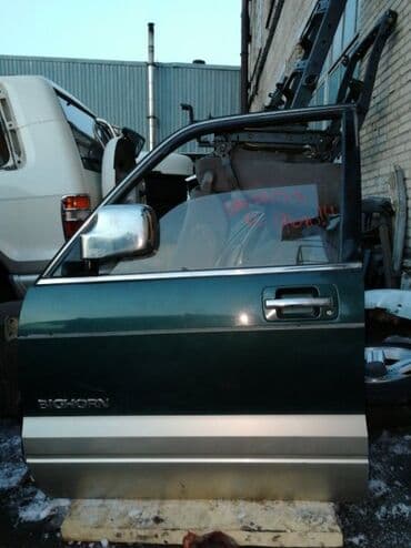 купить дом в бостери: Isuzu Bighorn передняя левая дверь, Исузу Бигхорн передняя левая дверь — 1