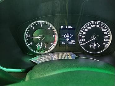 Hyundai Santa Fe: 2019 г., 2.2 л, Автомат, Дизель, Кроссовер — 8