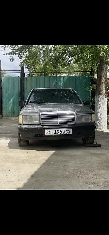 Транспорт: Mercedes-Benz 190: 1989 г., 2 л, Механика, Дизель, Седан — 7