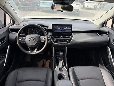 tayota funcargo: Toyota Corolla Cross: 2025 г., 2 л, Вариатор, Бензин, Кроссовер — 5