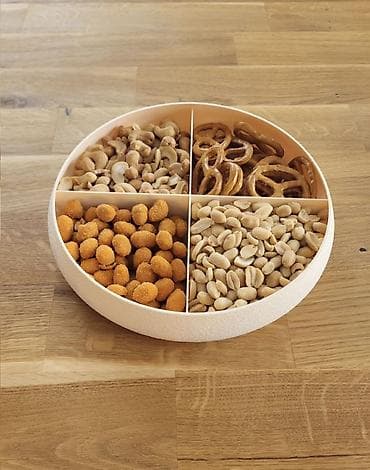 тарелка салатница: Менажница круглая с 4 секциями - Форма: круглая, разделена на четыре — 1