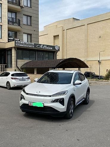 кий 5: Электромобиль кроссовер (белый кузов) Основные характеристики: - — 5