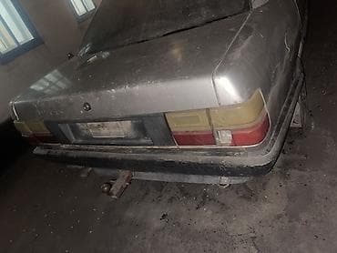 audi s8: Audi 100: 1990 г., Седан — 2