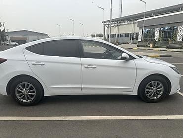 Продажа авто: Hyundai Avante: 2020 г., 1.6 л, Вариатор, Бензин, Седан — 3