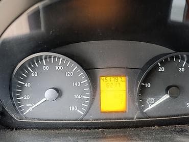 mersedes e300: Легкий грузовик, Mercedes-Benz, Стандарт, 3 т, Б/у — 7
