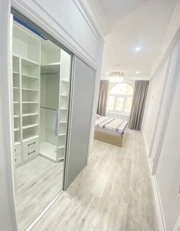 квартира на долгое время: 3 комнаты, Собственник, Без подселения, С мебелью полностью — 4