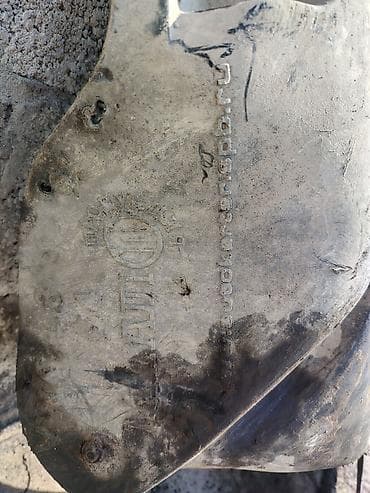 глушитель на мерседес: Подкрылок Комплект Volkswagen, Б/у, Аналог — 3