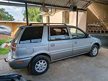 минивен хундай: Hyundai Santamo: 2000 г., 2 л, Автомат, Бензин, Минивэн — 5