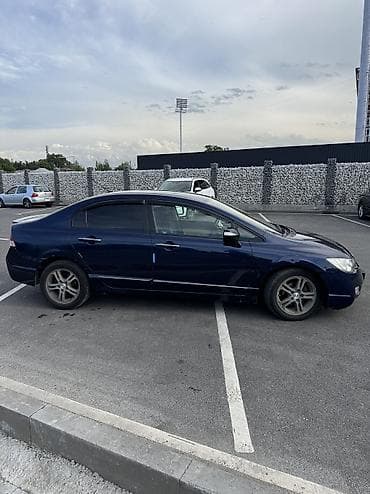 малибу гибрид: Honda Civic: 2008 г., 1.3 л, Вариатор, Гибрид — 5