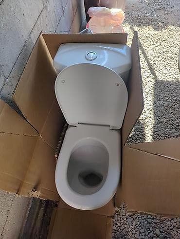 слиф: Унитаз Напольный, Материал: Фарфор — 1