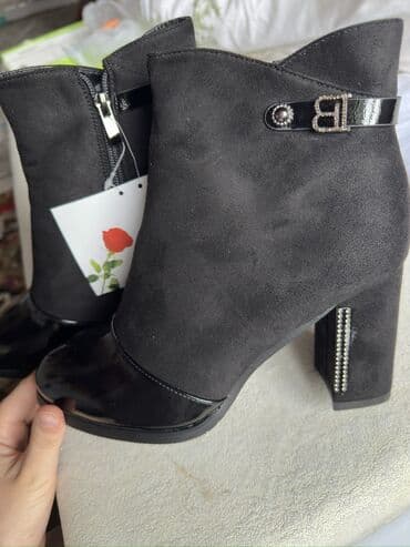 обувь подросковый: Ботинки, 40, Новый, цвет - Черный — 2