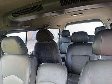 byd авто: Hyundai H-1: 2007 г., 2.5 л, Автомат, Дизель, Минивэн — 5