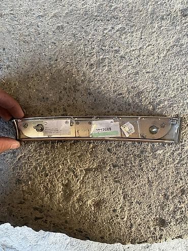 е 200: Декоративные накладки На панель, Mercedes-Benz, 2004 г., Б/у, Самовывоз — 2