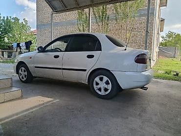 вмв e34: Daewoo Lanos: 2002 г., 1.5 л, Механика, Седан — 4