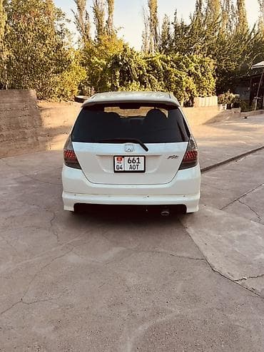 bmb m5: Honda Fit: 2003 г., 1.5 л, Автомат, Бензин, Хэтчбэк — 4