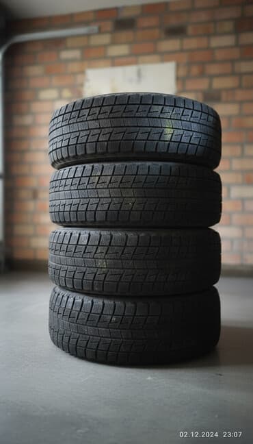 Шины 205 / 65 / R 16, Зима, Комплект, Легковые, Япония, Bridgestone