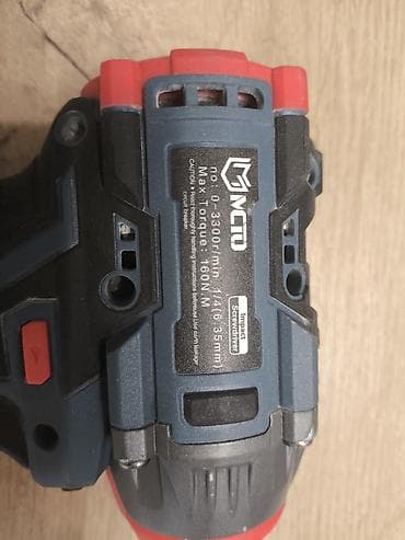 Строительное оборудование: Качественный ударный шуруповёрт MCTO с комплектом аккумуляторов и — 2