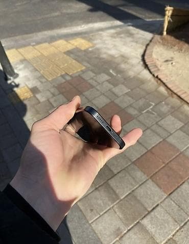 iphone 11 128gb: IPhone 15 Pro Max, Б/у, 1 ТБ, Black Titanium, Коробка, 93 % — 6