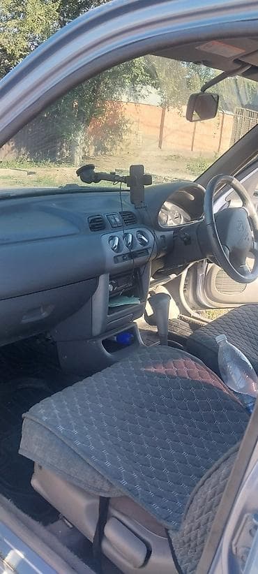 2000: Microcar : 2000 г., Механика, Бензин, Хэтчбэк — 5