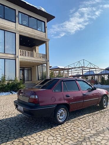 Daewoo Nexia: 2006 г., 1.6 л, Механика, Бензин, Хэтчбэк at lalafo.kg Daewoo Nexia: 2006 г., 1.6 л, Механика, Бензин, Хэтчбэк