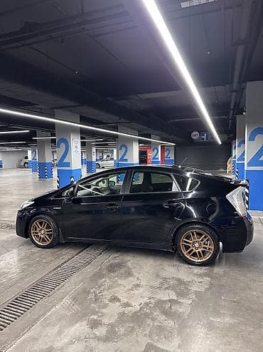 abs prius: Toyota Prius: 2010 г., 1.8 л, Робот, Гибрид — 3