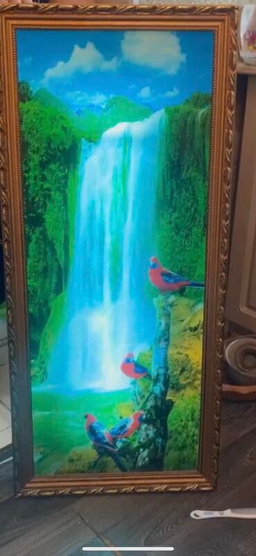 Картинка с подсветкой и со звуком птиц и водопада ((видео скину кому