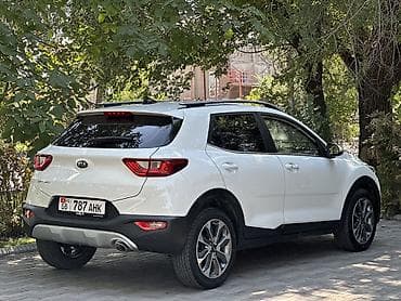 smart plus: Kia Stonic: 2019 г., 1.4 л, Автомат, Бензин, Лифтбек — 4