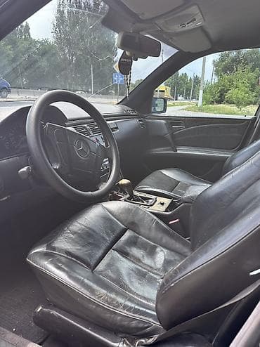 n max: Mercedes-Benz : 1996 г., 2.8 л, Бензин — 3