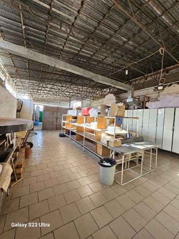 продаю дом рабочий гарадок: Сатам Цех, Жабдуусу менен, Иштеп жаткан, 700 кв. м — 3
