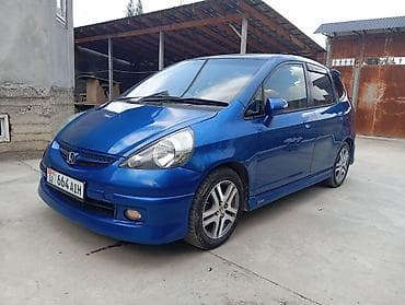 mini ev: Honda Fit: 2005 г., 1.3 л, Вариатор, Бензин, Хэтчбэк — 3