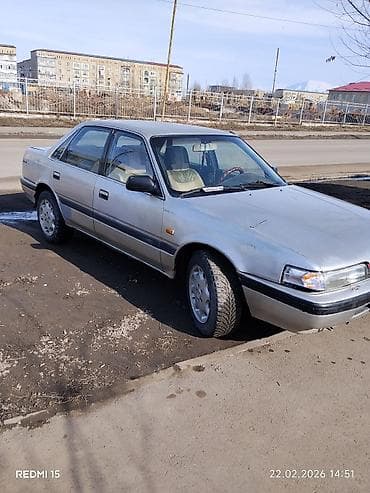е 24: Mazda 626: 1988 г., 2 л, Механика, Бензин, Седан — 6