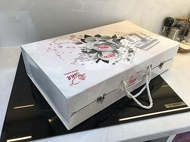 Дом и сад: Фарфоровый чайный сервиз в подарочном чемодане.
Новый! — 4