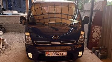 mazda cx 9: Легкий грузовик, Kia, Стандарт, До 1 т — 2