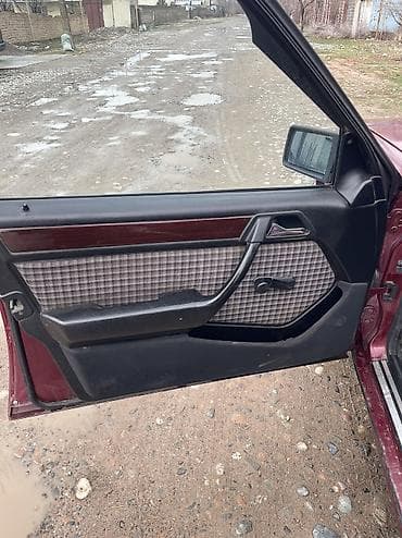 e36 е36: Mercedes-Benz E-Class: 1993 г., 2.2 л, Автомат, Бензин, Седан — 8