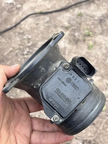 насадки глушителя: Расходомер Volkswagen 1999 г., Б/у, Оригинал, Япония — 2