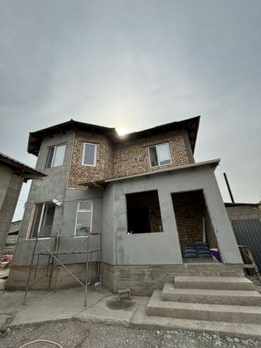 продаю дом на первой линии: Продаётся двухэтажный дом в новом развивающемся жилом массиве — 16