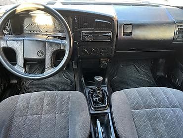 Volkswagen: Volkswagen Passat Variant: 1990 г., 1.8 л, Механика, Бензин, Универсал — 5