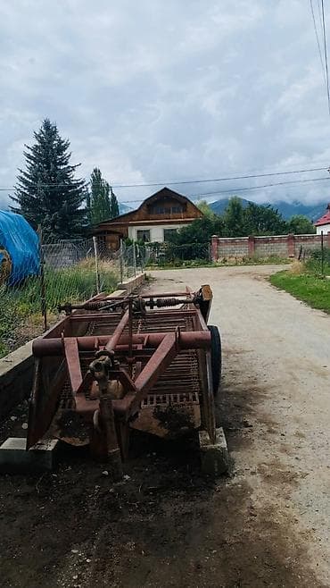 лабо автамат: Картофелекопалка транспортерная, прицепная 2рядный состояние отличное — 1
