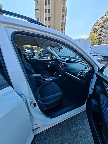 Subaru: Subaru Forester: 2019 г., Автомат, Бензин, Кроссовер — 1