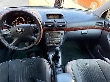 фара на е39: Toyota Avensis: 2004 г., 1.8 л, Механика, Бензин, Седан — 4