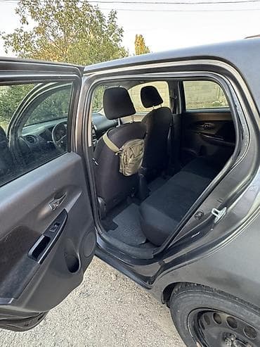 ist: Toyota Ist: 2008 г., 1.8 л, Автомат, Бензин, Хэтчбэк — 7