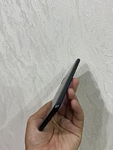 redmi 10 с: Samsung Galaxy A10, Колдонулган, 32 ГБ, түсү - Кара, 2 SIM — 5