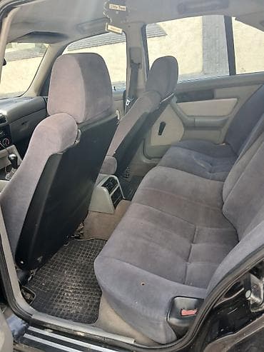 BMW 5 series: 1993 г., 2 л, Механика, Бензин, Седан — 7