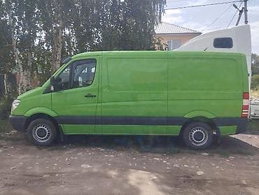 case 580: Зелёный фургон Mercedes-Benz Sprinter (длинная база, высокий кузов) — 5