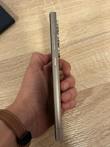 honor 20: Samsung Galaxy S24 Ultra, Б/у, 512 ГБ — 4