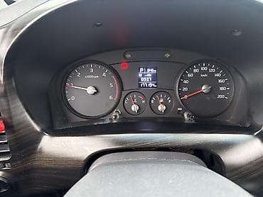 киа bongo: Легкий грузовик, Kia, Стандарт, Б/у — 4