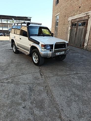 padjero junior: Mitsubishi Pajero: 1993 г., Бензин, Внедорожник — 1